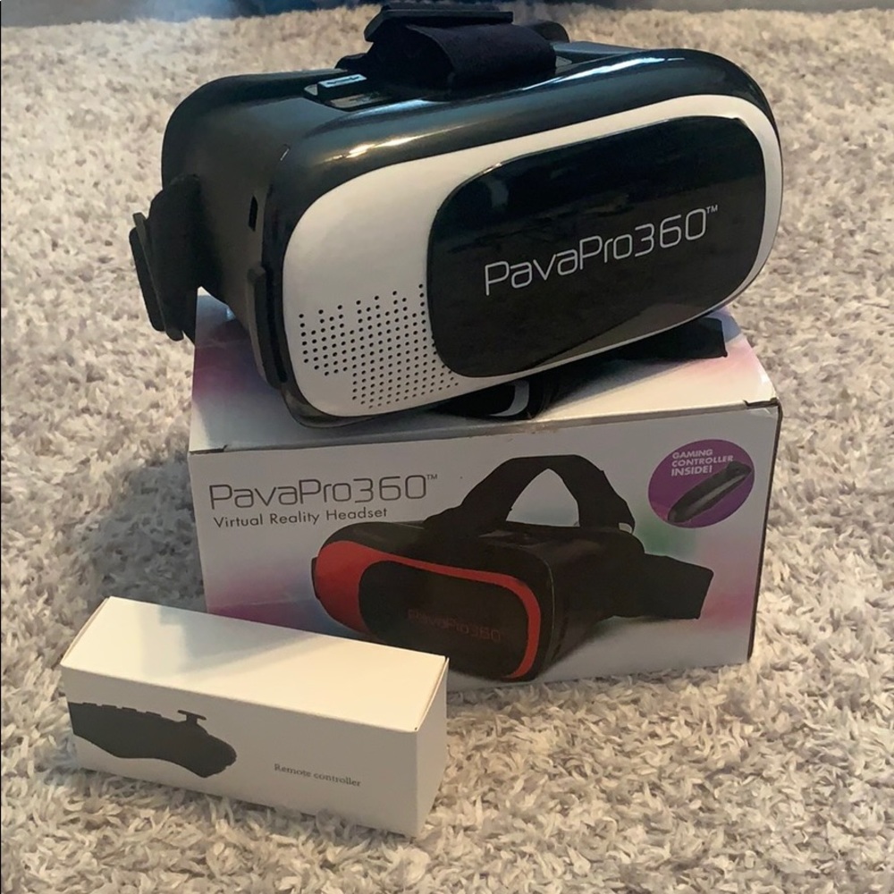 PavaPro360 Virtual Reality Headset w/controller!